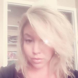 Meet your Posher, Nikki